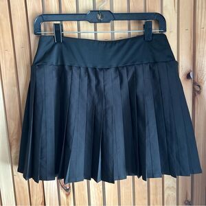 Vital Life Black Pleated Tennis Athletic Skort Size Large Athleisure Pickleball